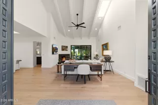 Photo #4: 6998817 Listing