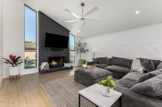 Photo #1: 6998820 Listing 