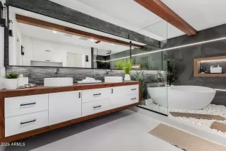 Photo #3: 6998820 Listing 