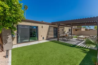 Photo #6: 6998820 Listing 