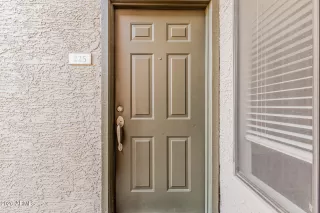 Photo #4: 6998851 Listing