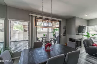 Photo #6: 6998935 Listing