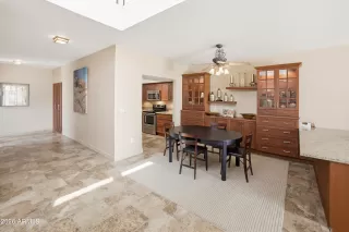 Photo #6: 6999137 Listing 