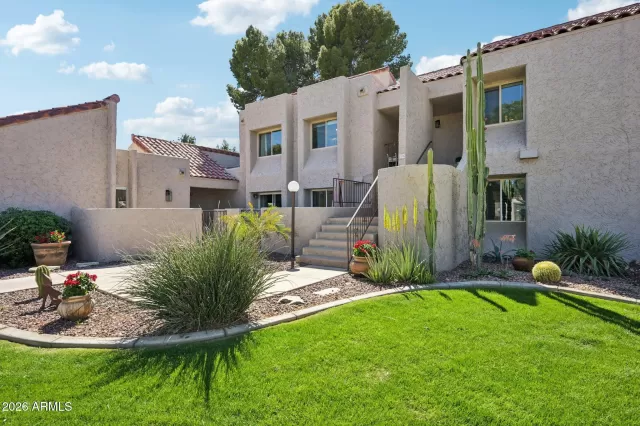 MLS: 6999411 Condo For Sale