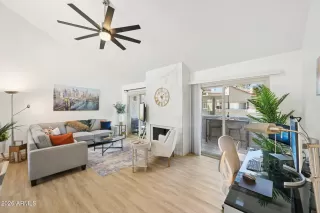 Photo #3: 6999411 Listing 