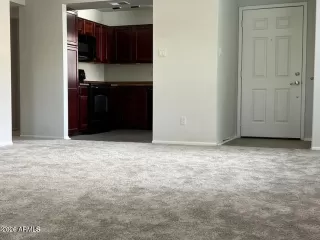 Photo #2: 6999421 Listing 