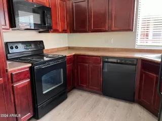 Photo #3: 6999421 Listing 