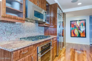 Photo #3: 6999451 Listing