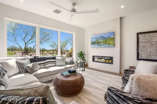 Photo #2: 6999517 Listing 