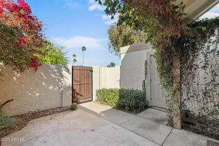 Photo #6: 6999611 Listing 