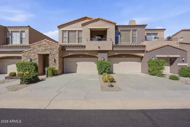 MLS: 6999628 Condo For Sale