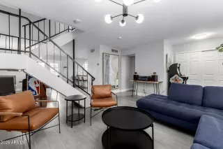 Photo #5: 6999638 Listing 