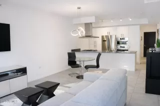 Photo #1: 6999653 Listing 