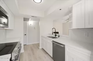 Photo #6: 6999678 Listing 