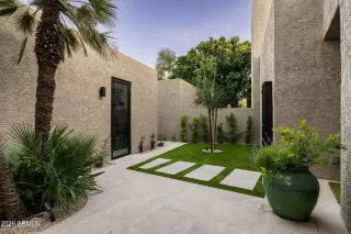 Photo #3: 6999821 Listing 