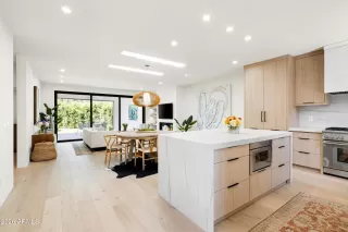 Photo #5: 6999821 Listing 