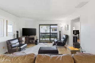 Photo #5: 7000082 Listing 