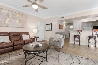 Photo #4: 7000208 Listing 