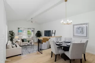 Photo #4: 7000209 Listing