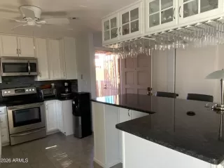 Photo #5: 7000225 Listing 