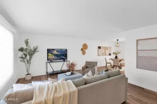 Photo #2: 7000516 Listing 