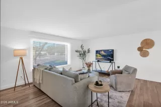 Photo #4: 7000516 Listing 