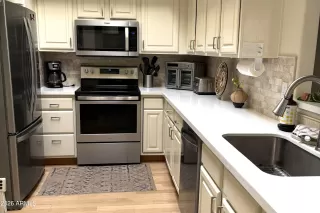 Photo #1: 7000635 Listing 