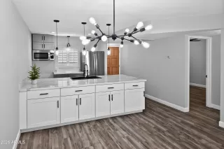 Photo #2: 7000652 Listing 