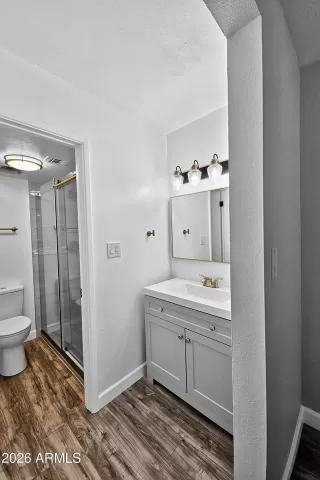 Photo #4: 7000652 Listing 