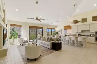 Photo #4: 7000776 Listing 