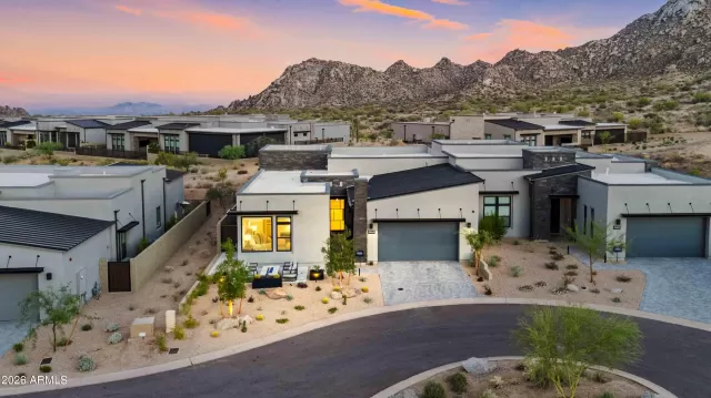 MLS: 7000994 Condo For Sale