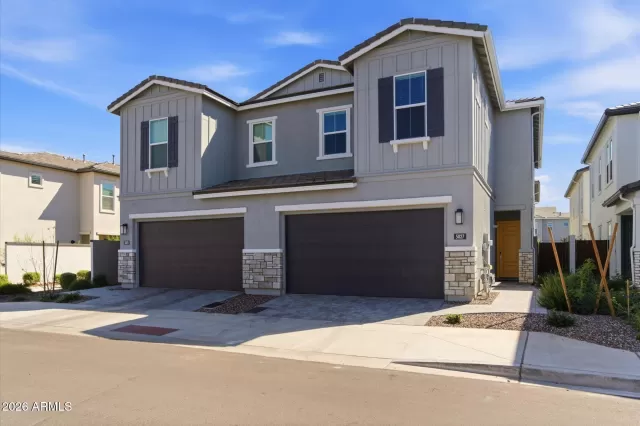 MLS: 7001025 Condo For Sale