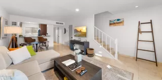 Photo #4: 7001027 Listing 