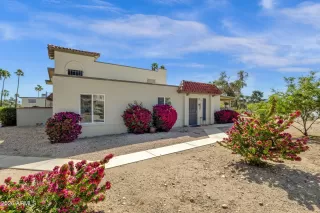 Photo #2: 7001045 Listing 