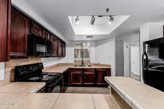 Photo #1: 7001097 Listing 