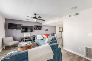 Photo #2: 7001331 Listing