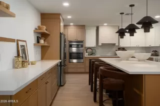 Photo #2: 7001433 Listing