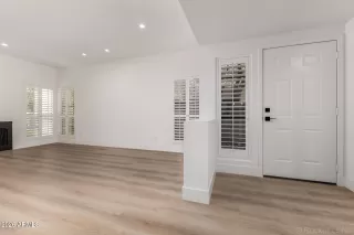 Photo #5: 7001545 Listing 