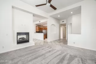 Photo #6: 7001600 Listing