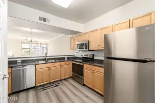 Photo #3: 7001842 Listing