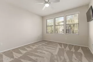 Photo #5: 7001842 Listing