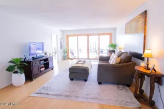 Photo #4: 7001853 Listing