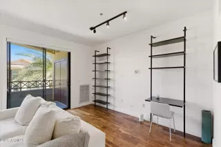 Photo #2: 7002091 Listing