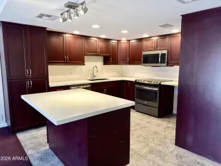 Photo #1: 7002273 Listing