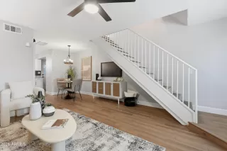 Photo #3: 7002298 Listing 