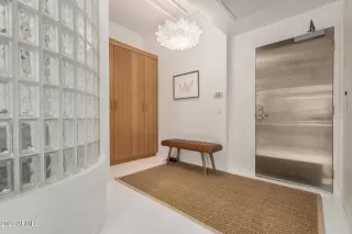 Photo #1: 7002421 Listing 