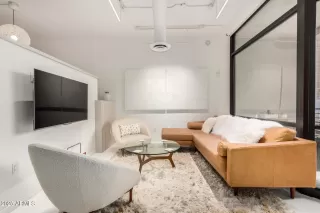 Photo #3: 7002421 Listing 