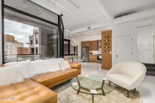 Photo #5: 7002421 Listing 