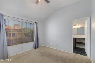 Photo #6: 7002676 Listing 