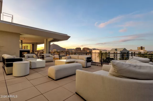 MLS: 7002826 Condo For Sale